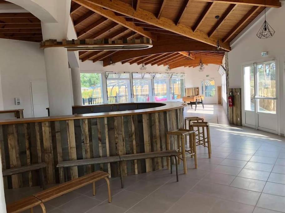 La Roselière ❁ Piscine ❁ Tranquillité Apartamento Saint-Hilaire-de-Riez Exterior foto